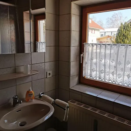 شقة Mit Komplett Eingerichteter Kuechenzeile Im Wohnraum By Interhome هايدموهله