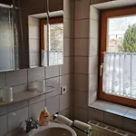 Mit Komplett Eingerichteter Kuechenzeile Im Wohnraum By Interhome 公寓 *