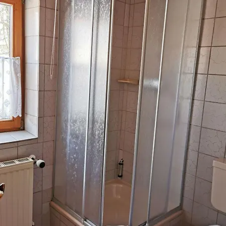Daire Mit Komplett Eingerichteter Kuechenzeile Im Wohnraum By Interhome *