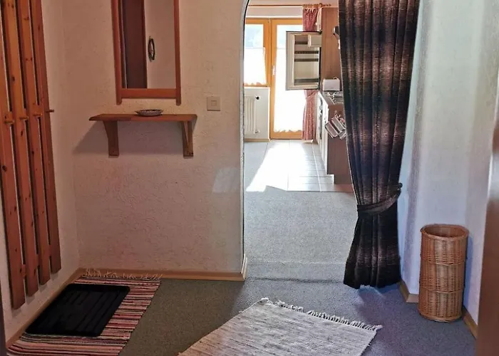 Mit Komplett Eingerichteter Kuechenzeile Im Wohnraum By Interhome 하이드뮐
